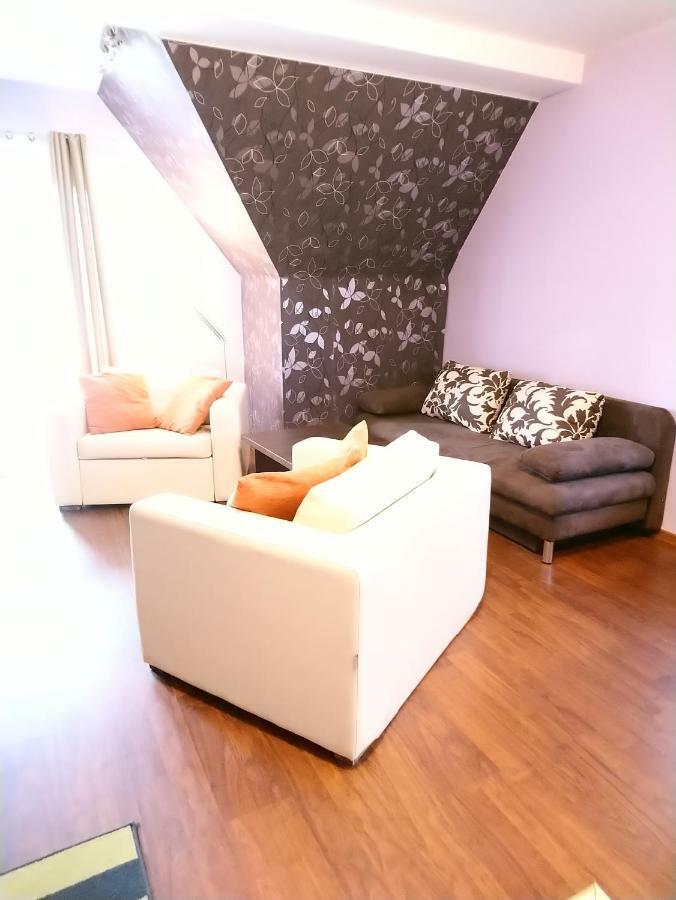 Glamour I Apartment
